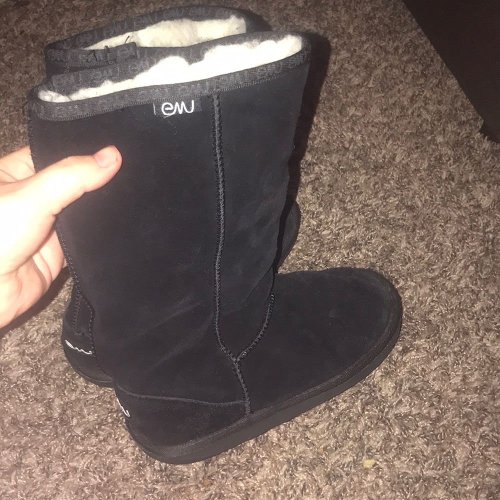 Emu boots